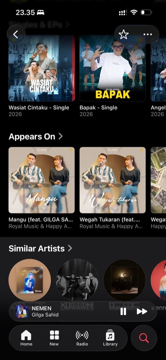 Katalog musik Gilga Sahid pada perangkat mobile