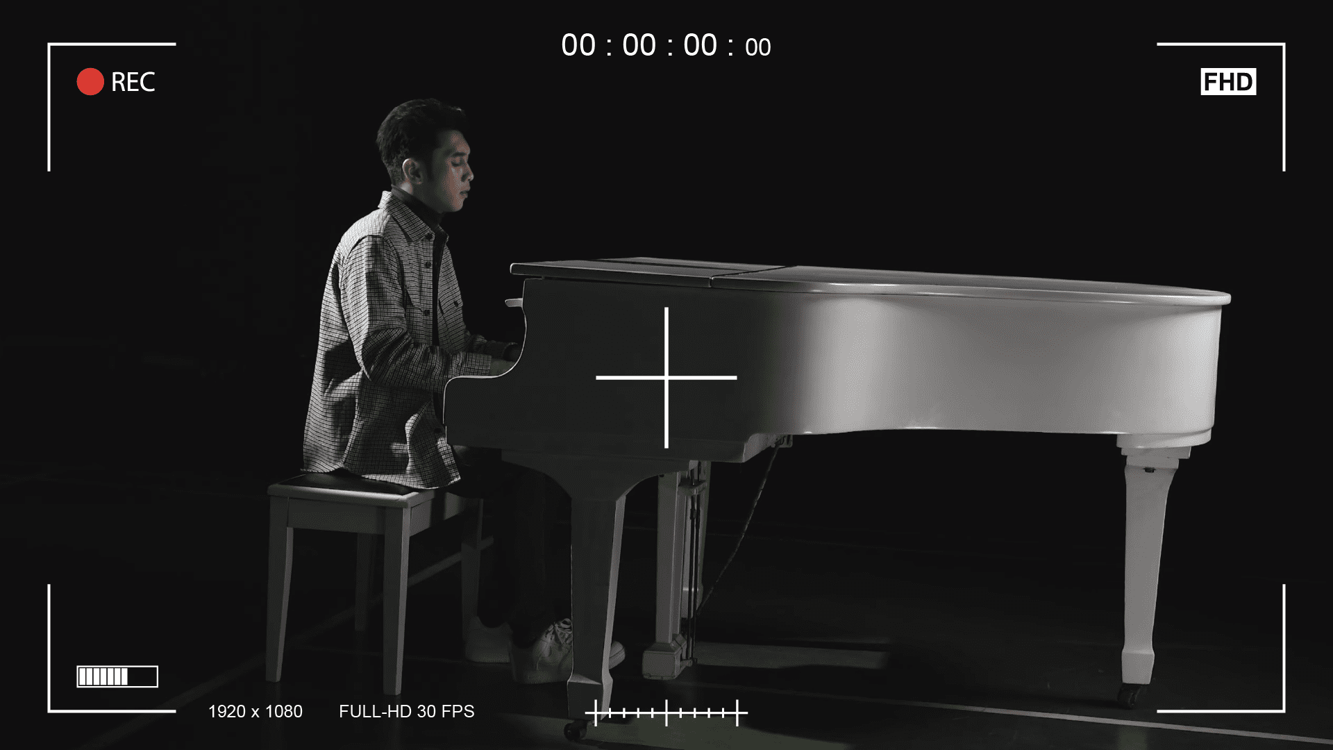Mempunyai Judul Yang Sama, Lagu Rahasia Punya Rahasia Menjadi OST Drama Series Rahasia Punya Rahasia