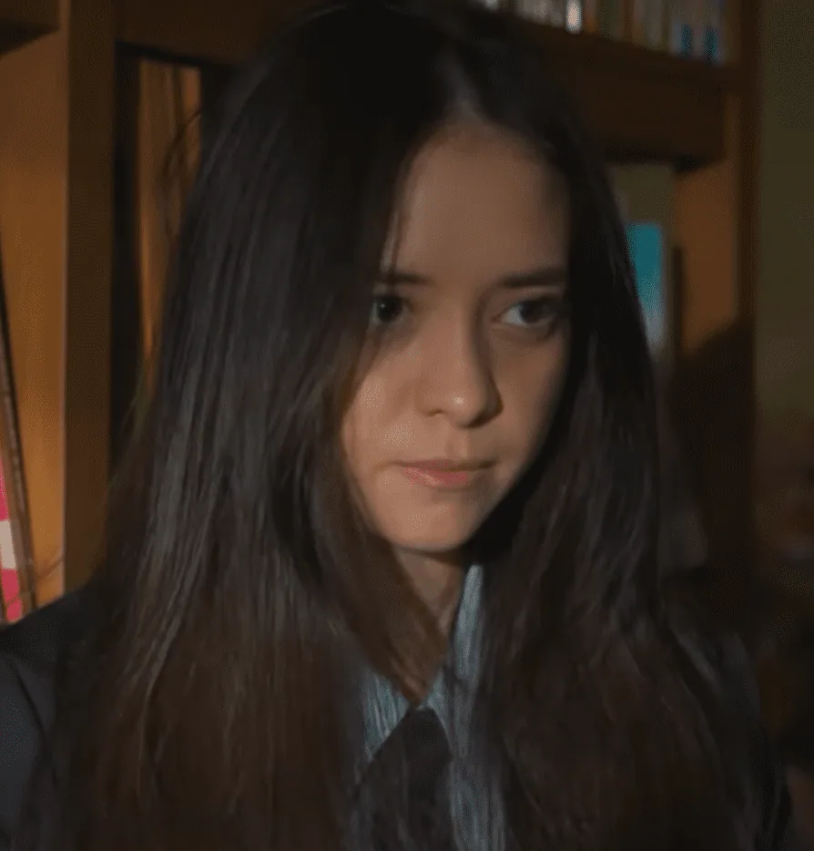 Mempunyai Judul Yang Sama, Lagu Rahasia Punya Rahasia Menjadi OST Drama Series Rahasia Punya Rahasia